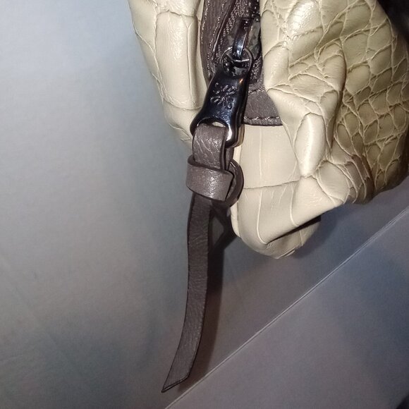 Simply Vera, Vera Wang Hobo - Style Shoulder Bag - Picture 3 of 9